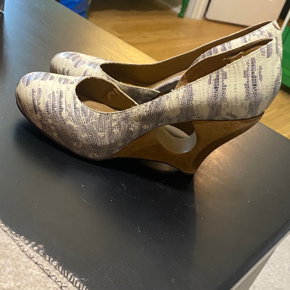 Schuler and Sons for Anthropologie Snakeskin Cutout Wedge Heels - Picture 10 of 12